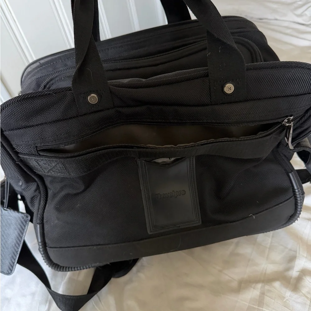 Travelpro Black Men's Briefcase